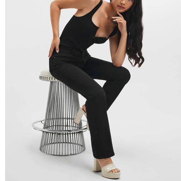 NWT GUESS Sexy Straight Mid Rise Jeans Size 24 x 32 Carrie Black - Picture 4 of 10